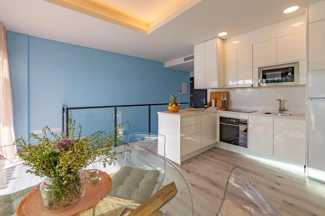 Apartment Centre-Terrace, Pool, Parking & Home-Office Tarifa Spain