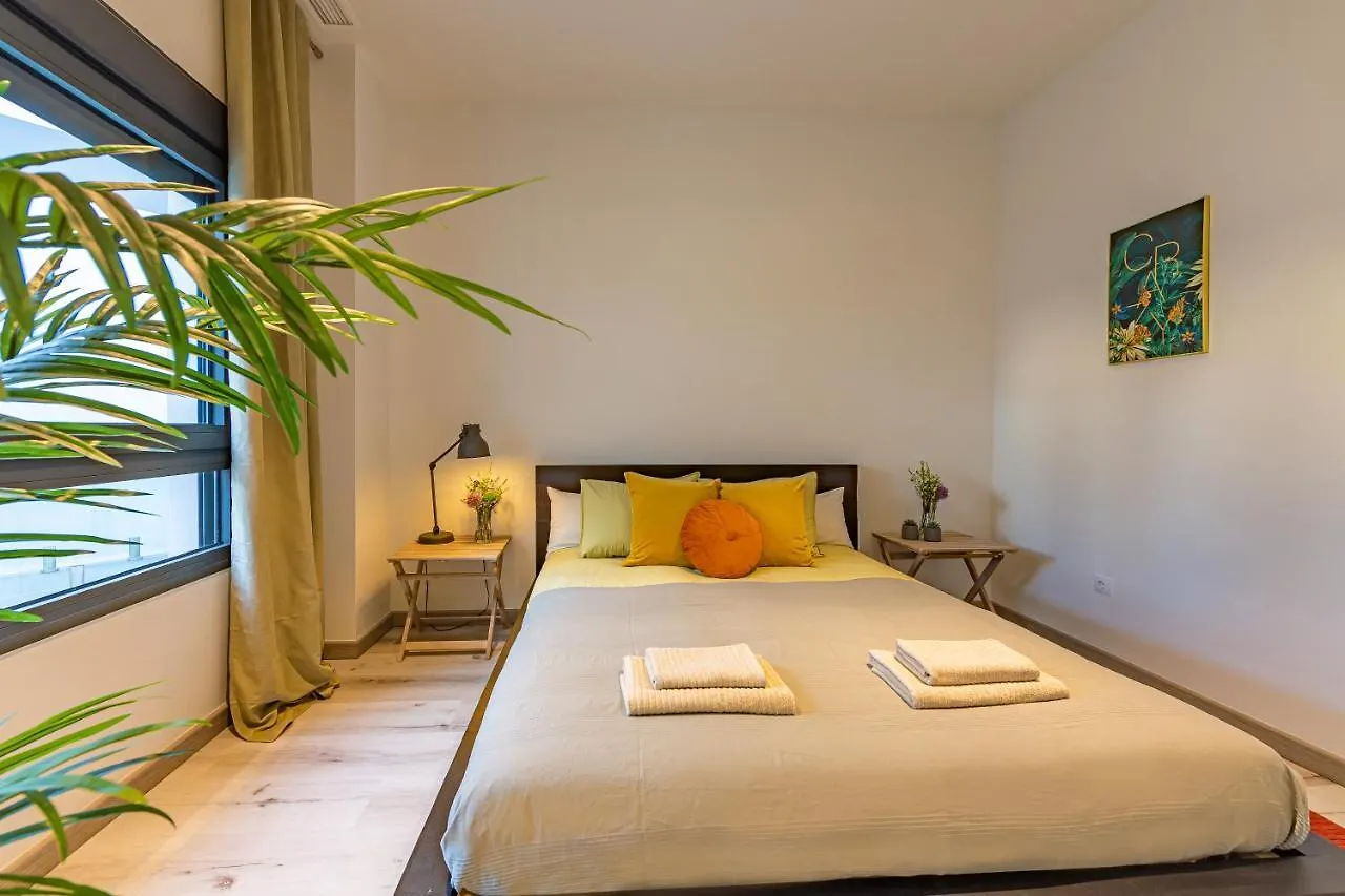 Centre-Terrace, Pool, Parking & Home-Office Tarifa