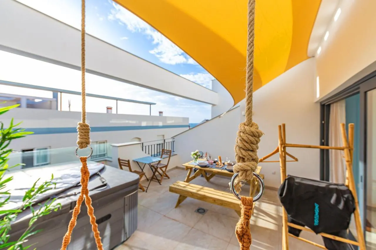 Apartment Centre-Terrace, Pool, Parking & Home-Office Tarifa